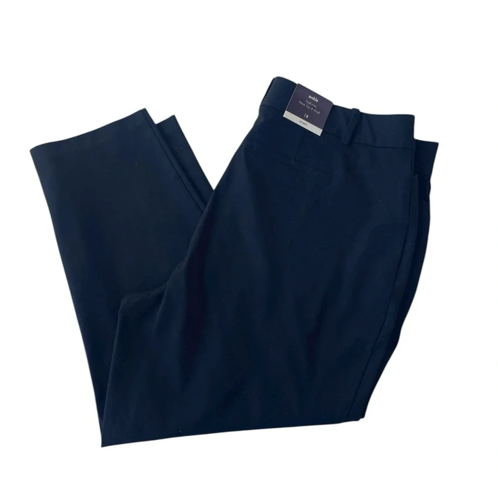 Ava & Viv Black Ankle Pants High Rise Fitted Hip Comfort Waist Woman 18 NWT